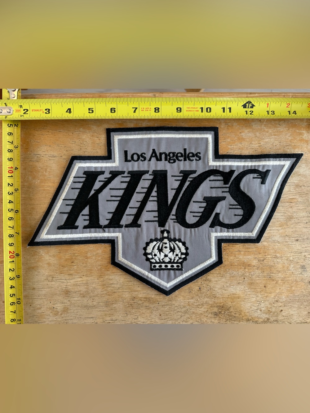 LA Kings Embroidered Patch - Picture 3 of 4
